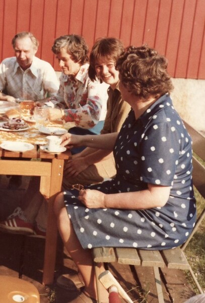 Arne, Birgit, Ann-Marie och Britta hos broder Gösta